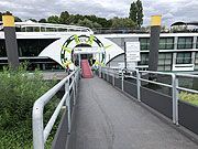 Das Flusskreuzfahrtschiff MS Joy am Straubinger Anlegesteg (&copy;Foto: Martin Schmitz)